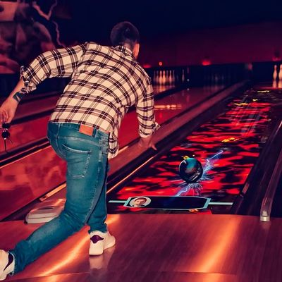 Good price Bowling Machine Set Bowling Equipment String Pinsetter Alley Bowling Machine online