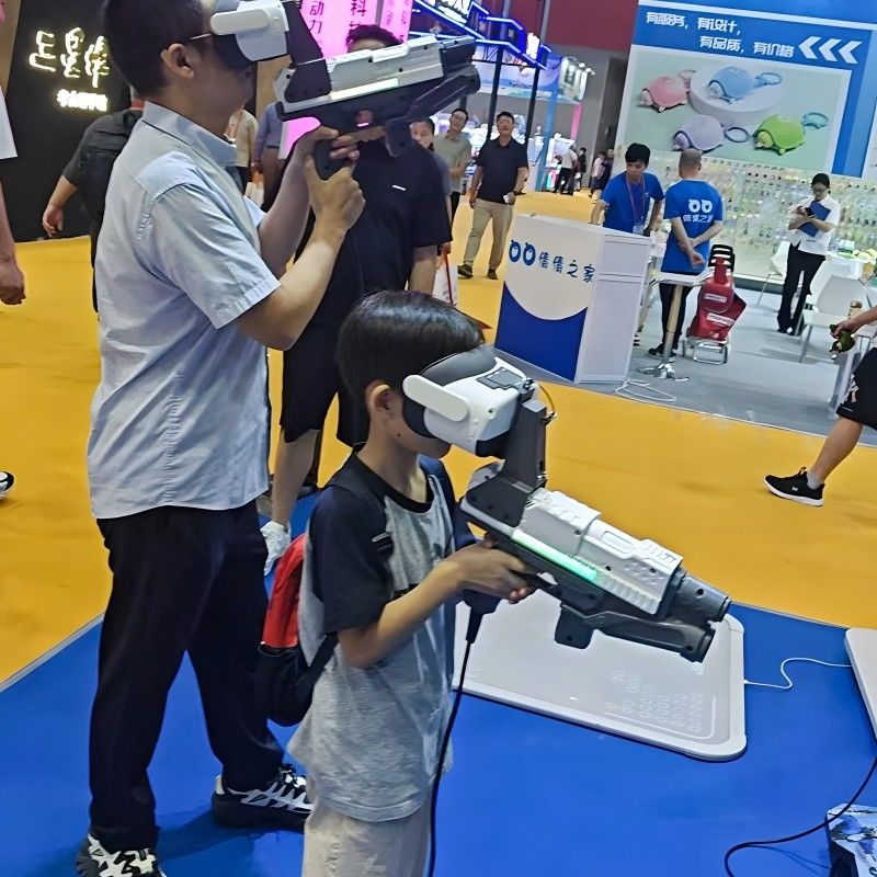 Virtual Reality Shooting Game Simulator Players Game 9d VR Space ...