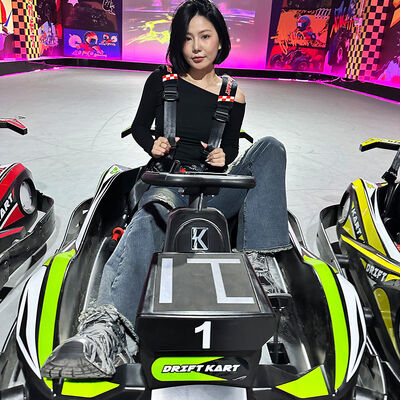 Good price Indoor Playground Bumper Car Kart Interactive Projection Game Kids Soccer Amusement Park Multiplayer Competitive Modes Metal online