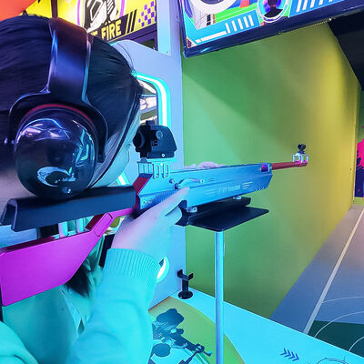 Good price Red Laser Shooting Game Simulator Indoor Shooting Game Machine Coin Operated Adults Immersive Shooting Game Machine online