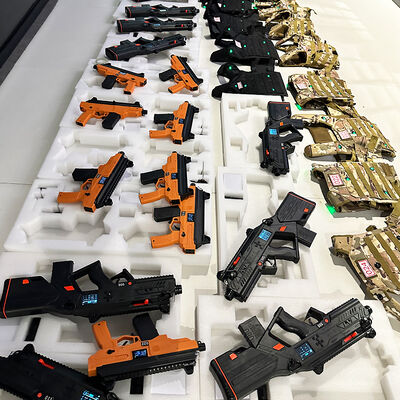 Good price Outdoor Laser Tag Equipment Gun and Vest Multiplayer Combat Vest Battle Gun Game Csgo CQB Laser Tag Arena online